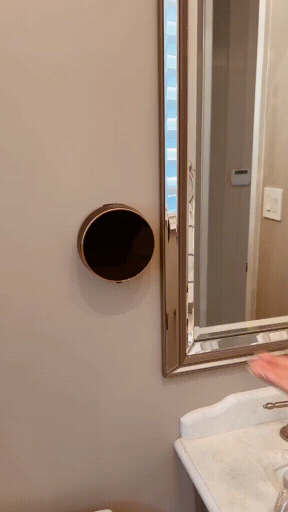 Wall mounted foam automatic induction hand washing machine