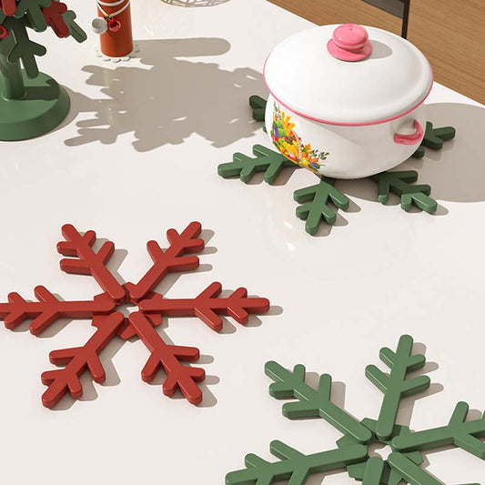 2-in-1 Christmas Tree Silicone Trivet